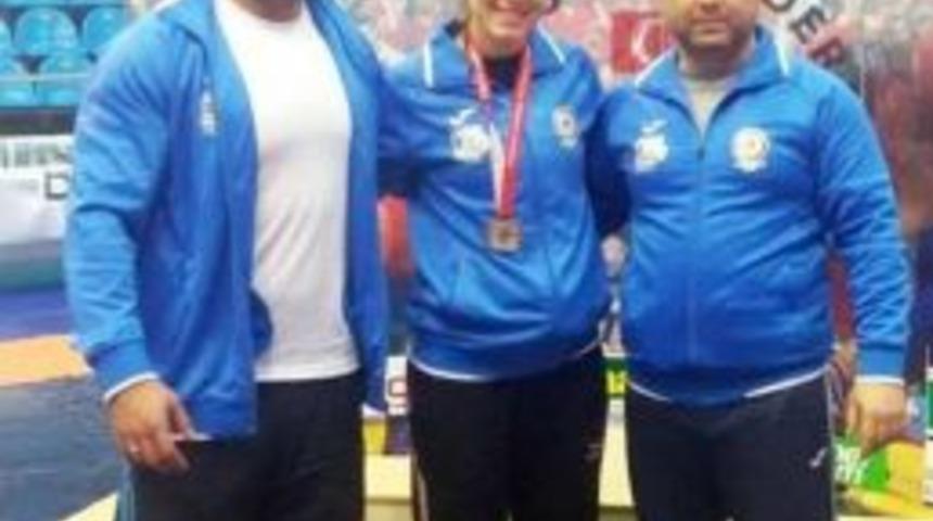 Ezgi Kuş&ccedil;u T&uuml;rkiye İkincisi Oldu