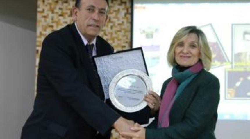 Prof. Dr. &Ouml;mer &Ccedil;olak Emekli Oldu