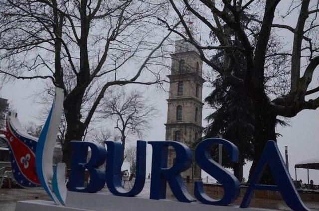 Bursa’da Beklenen Kar Yağışı Başladı