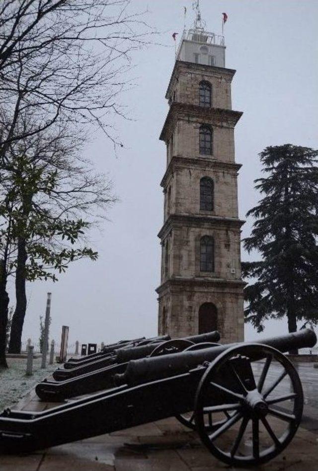 Bursa’da Beklenen Kar Yağışı Başladı