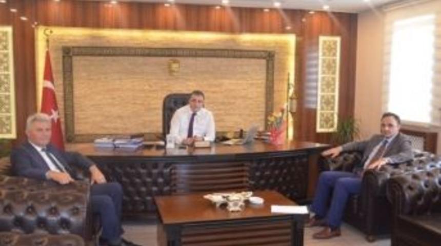 Dika&rsquo;dan Hasankeyf Kaymakamı&rsquo;na Ziyaret