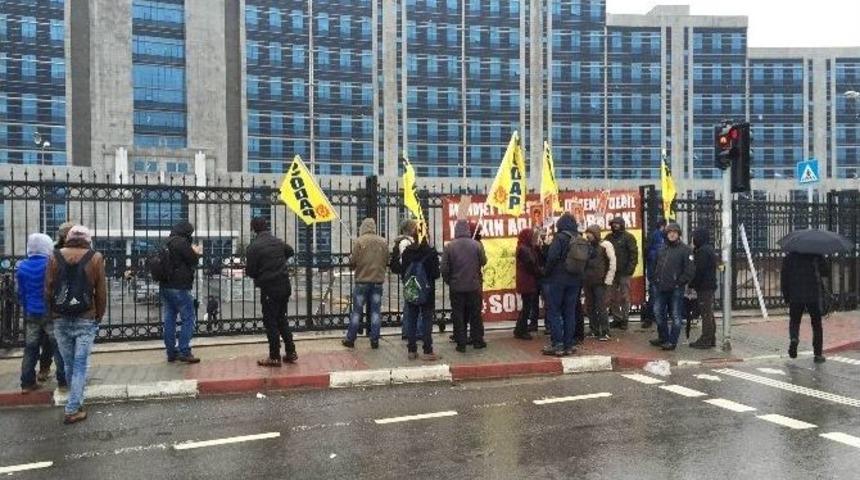 Gezi Olayları Sırasında Araba &Ccedil;arpması Sonucu Hayatını Kaybeden Ayvalıtaş&rsquo;ın Davası Ertelendi