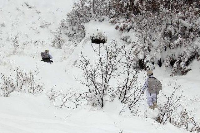 Komandolardan Kutup Soğuğunda Tatbikat