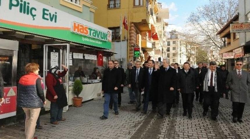 Kumla Sahilinde D&ouml;n&uuml;ş&uuml;m Devam Ediyor