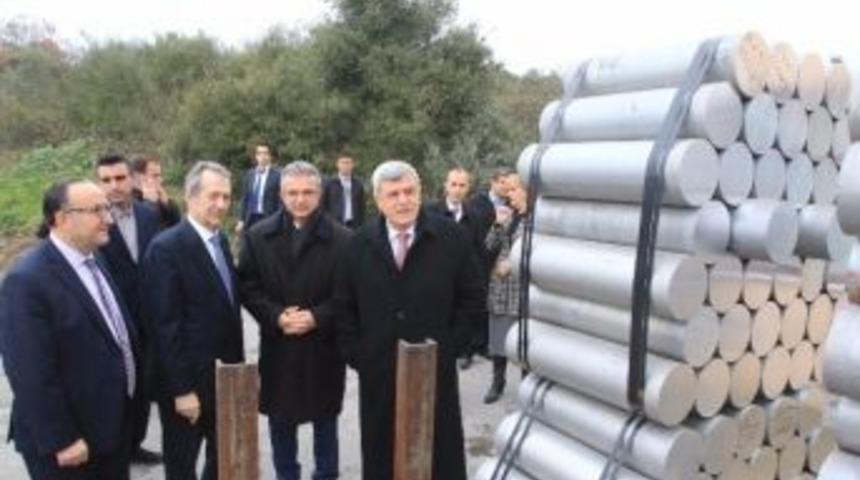 Başkan Karaosmanoğlu, &lsquo;&rsquo;emek&ccedil;iler Başımızın Tacıdır&rsquo;&rsquo;