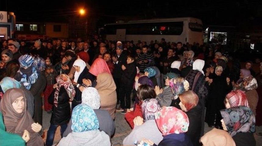 Hisarcık’ta Yeni Yılın İlk Umre Kafilesi Dualarla Uğurlandı