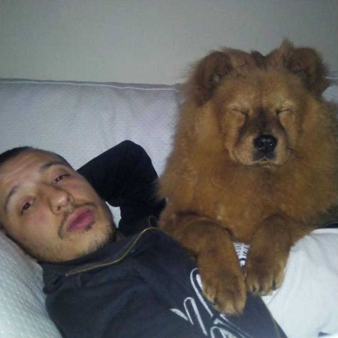 Altın Kolye İ&ccedil;in Kuyumcuyu Kalbinden Bı&ccedil;akladı...