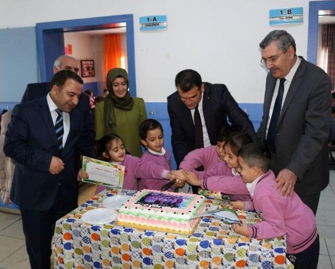 Miniklerden Okuma Bayramı