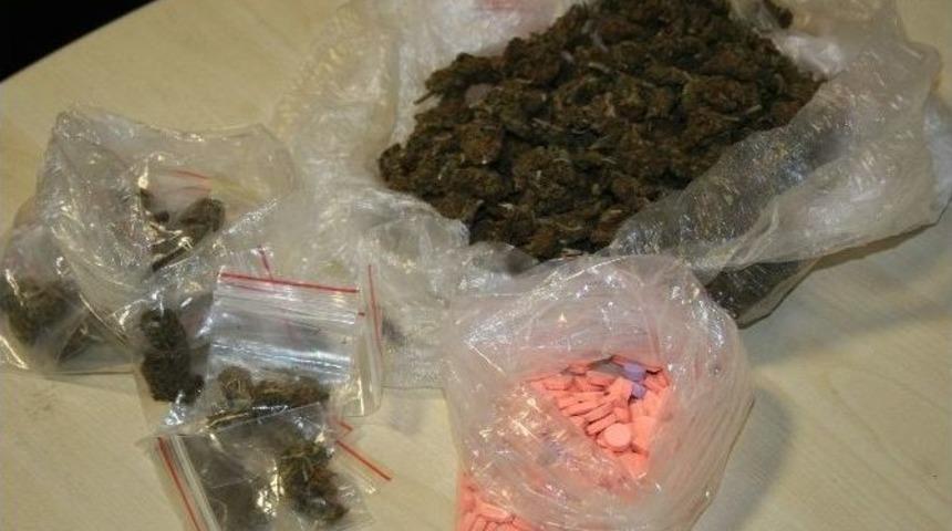 Bursa&rsquo;da Uyuşturucu Operasyonunda 3 Tutuklama