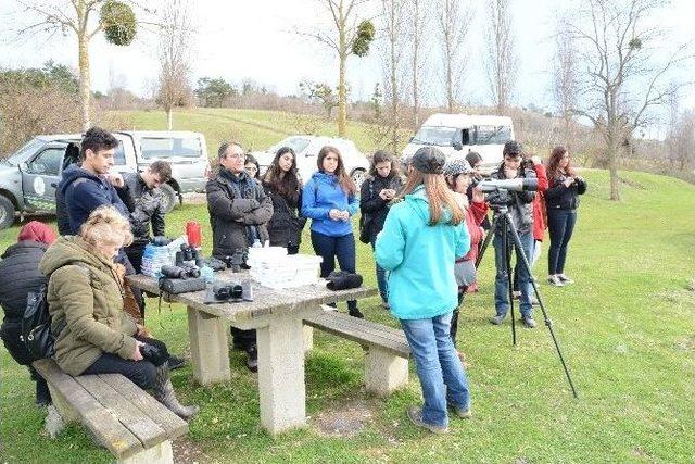 Öğrenciler Sarıkum’da Kuş Gözlemi Yaptılar