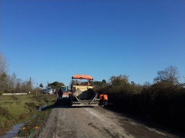 Büyükşehir’den Çarşamba’da Yol Çalışmaları