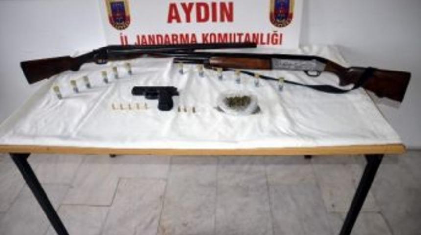 S&ouml;ke&rsquo;de Uyuşturucu Madde Ve Ruhsatsız Silah Yakalandı