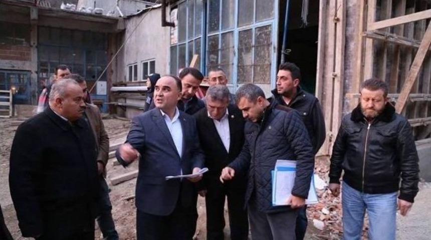 Vali G&uuml;naydın, İnebolu&rsquo;da Heyelan B&ouml;lgesini İnceledi