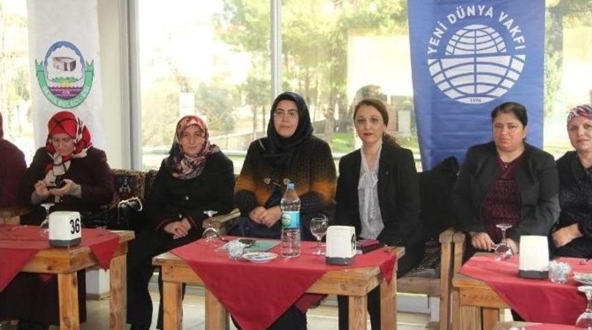 Yenid&uuml;nya Vakfı&rsquo;ndan Tanışma Toplantısı