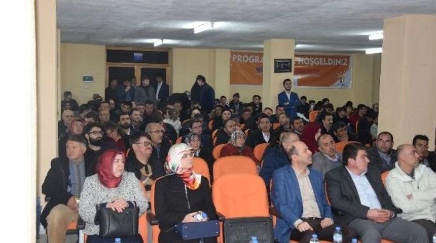 Şuhut Ak Parti Gen&ccedil;lik Kollarından &ldquo;yeni T&uuml;rkiye Ve Ortadoğu&rdquo; Konulu Konferans