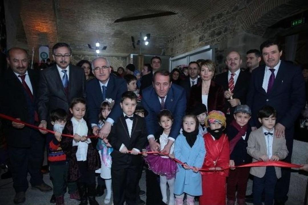 Kurşunlu K&uuml;lliyesinde Sergi