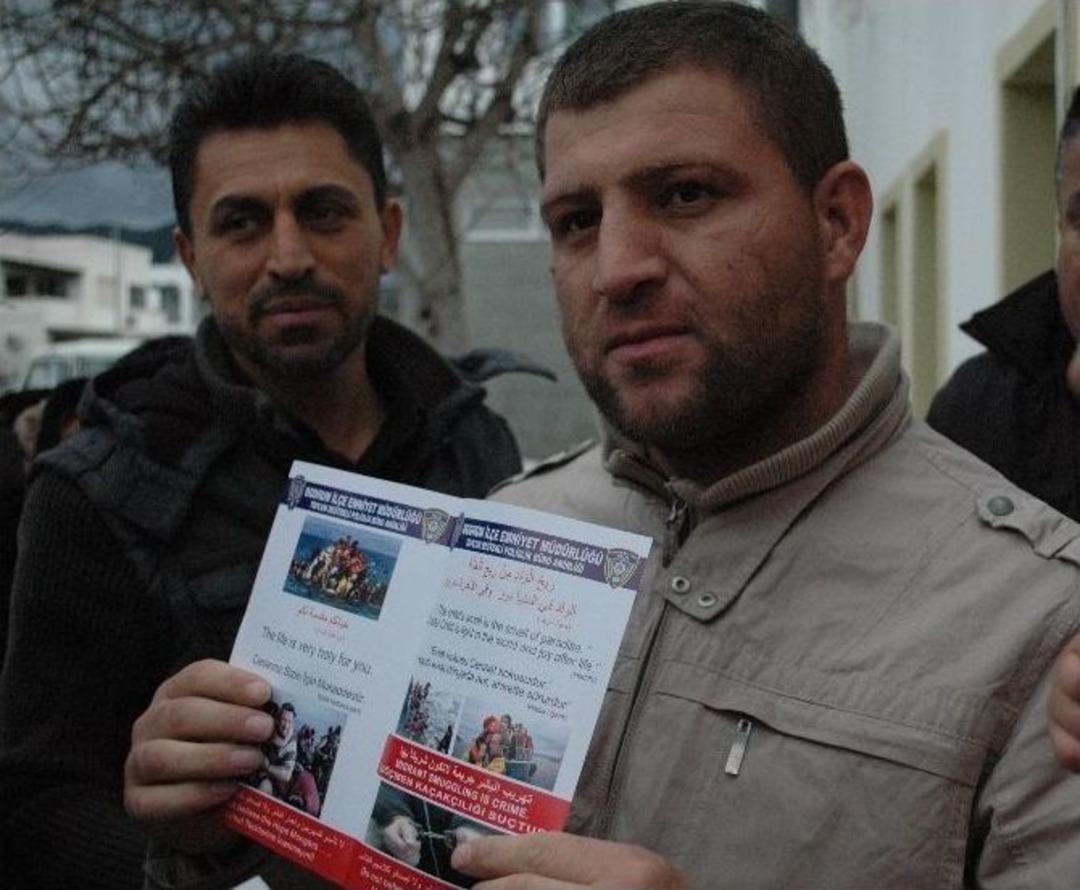 M&uuml;ltecilere "umuda Değil, &Ouml;l&uuml;me Yolculuk Yapmayın" Yazılı Bilgilendirme Broş&uuml;r&uuml;