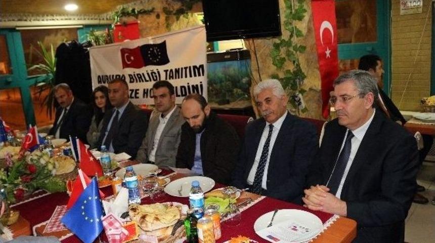 Ağrı&rsquo;da &ldquo;&ouml;ğretmenlerimizin Okul Temelli Mesleki Yeterliliklerinin Geliştirilmesi Projesi&rdquo; Tanıtım Yemeği