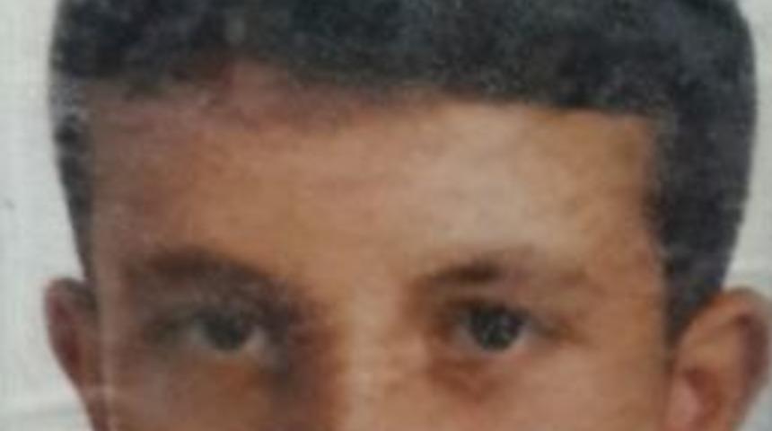 16 Yaşındaki &Ccedil;ocuk Bı&ccedil;aklı Saldırıda Ağır Yaralandı