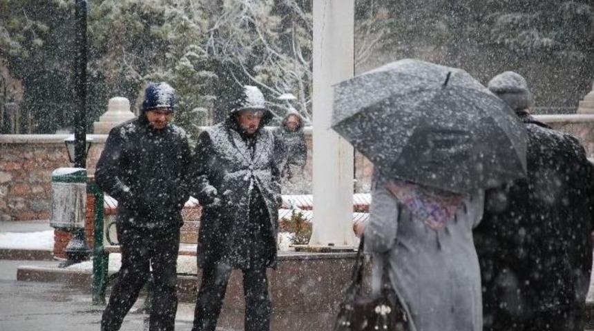 Tokat&rsquo;ta Kar Yağışı