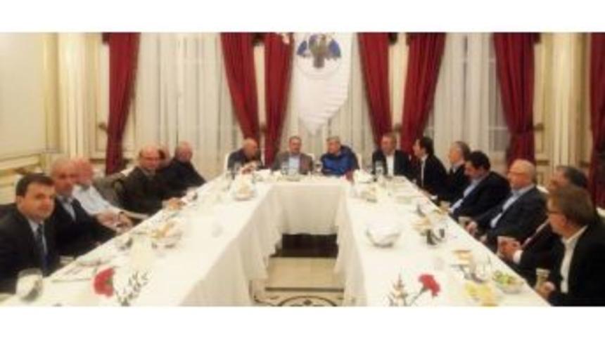 &Ouml;nce Y&uuml;r&uuml;y&uuml;ş Sonra Toplantı