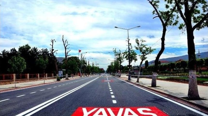 Yollarda Levha Ve Çizgi Çalışması Yapıldı