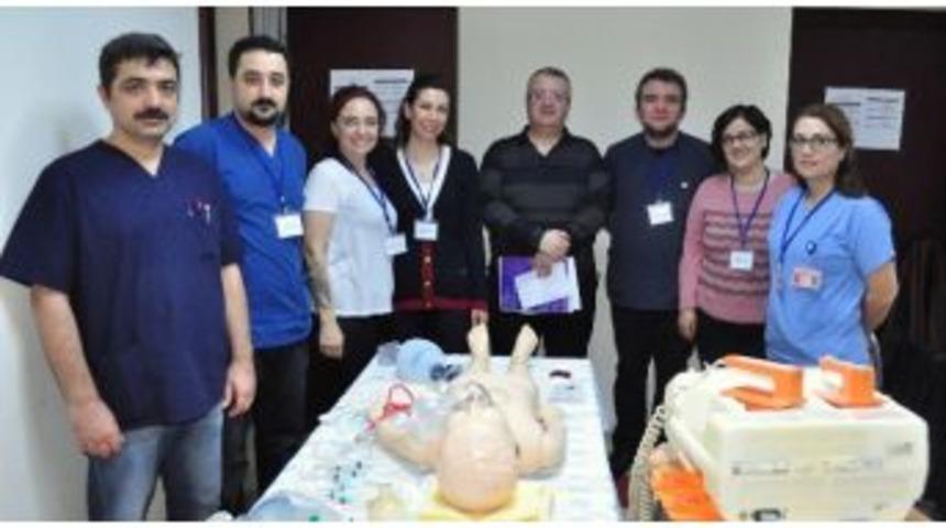 "&ccedil;ocuklarda İleri Yaşam Desteği" Kursu