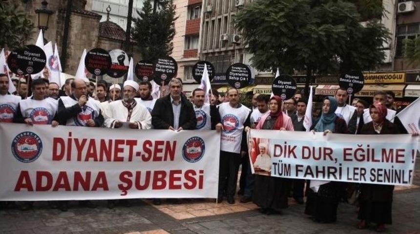 Din G&ouml;revlileri Meydanlara İndi