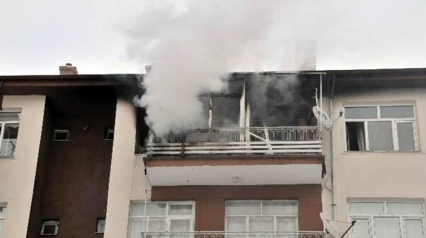 Akşehir&rsquo;de Ev Yangını