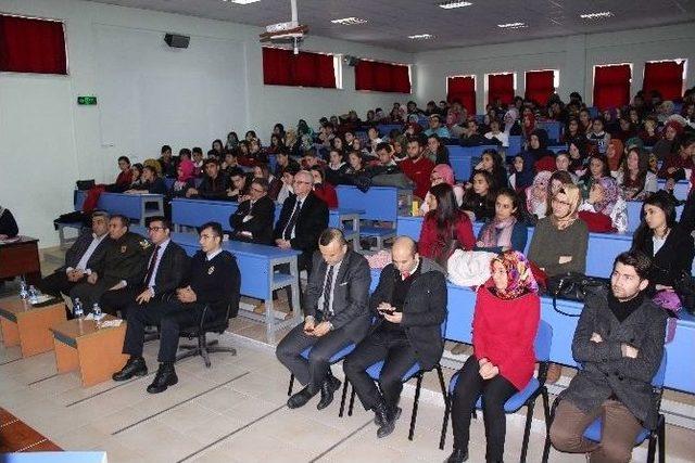 Hisarcık Anadolu Lisesi’nde Münazara Finali