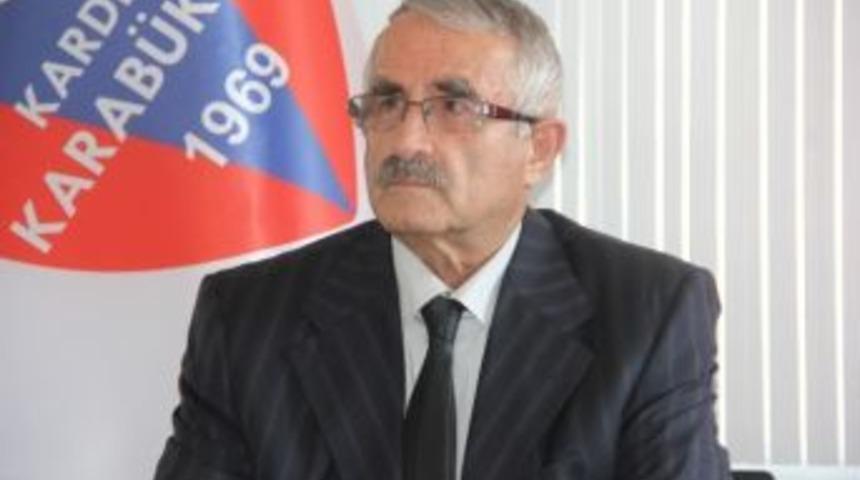 Karabükspor’da Liderlik Sevinci