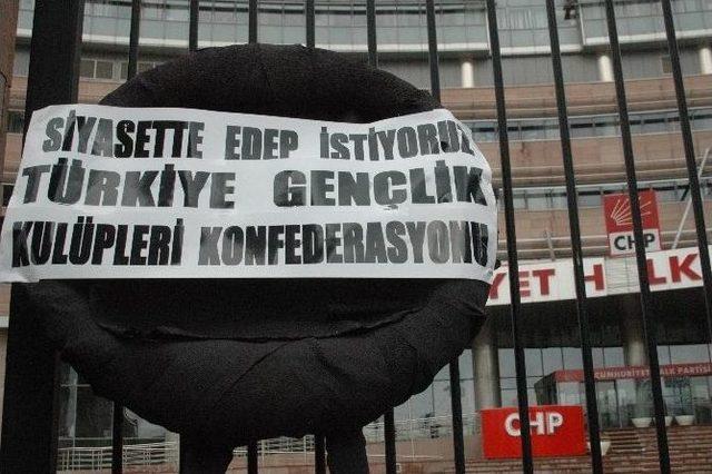 Chp Genel Merkezi Önünde Protesto