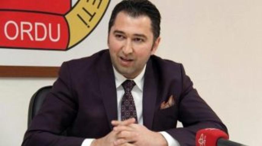 Hdp&rsquo;li Vekillere Bal G&ouml;t&uuml;ren Başkana Tepki