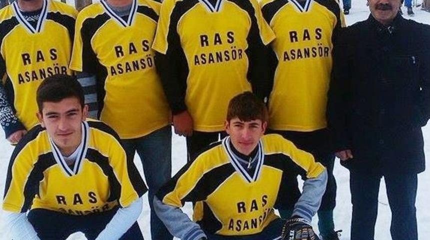 Mutlu K&ouml;y&uuml;nde Turnuva Heyecanı