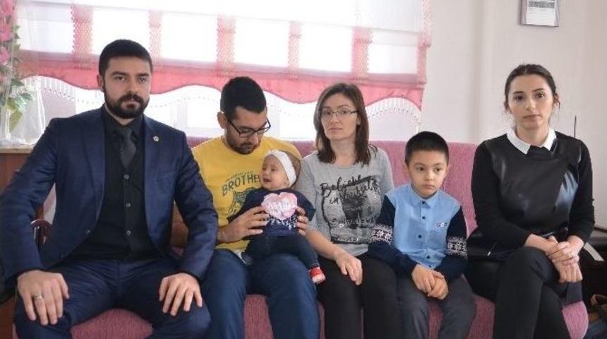 Kolsuz Ve Bacaksız Doğan Bebek, Doktorla Aileyi Karşı Karşıya Getirdi