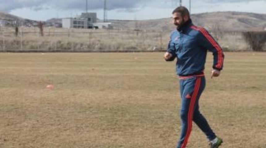 Sedat Ağ&ccedil;ay, Takımın Başaracağından Emin