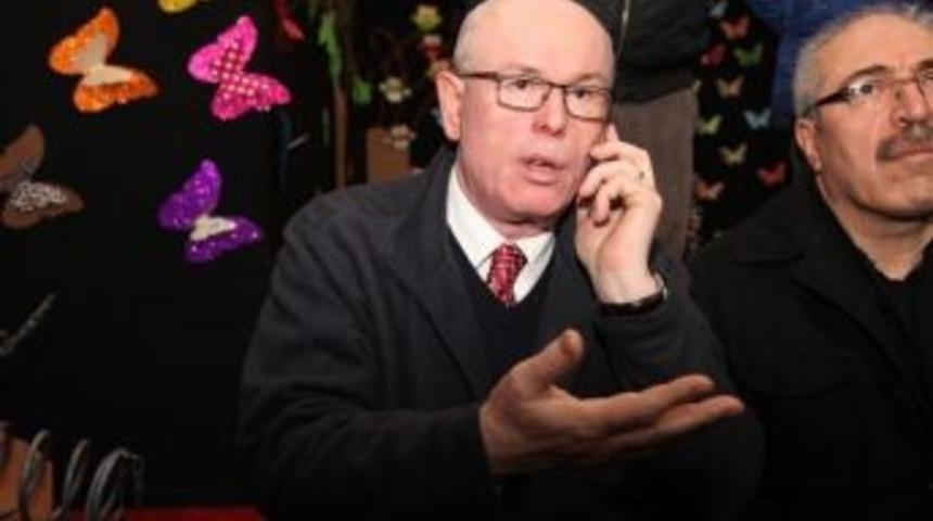 A&ccedil;ılan K&uuml;lliyede Eylem Devam Ediyor