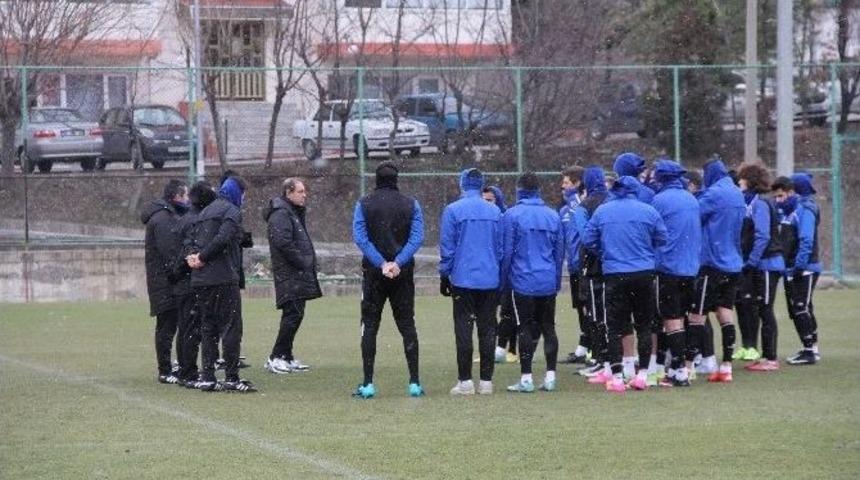 Karab&uuml;kspor, Beşiktaş Ma&ccedil;ı Hazırlıklarını Tamamladı
