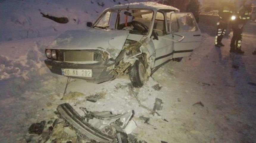 Yozgat&rsquo;ta Trafik Kazası: 4 Yaralı