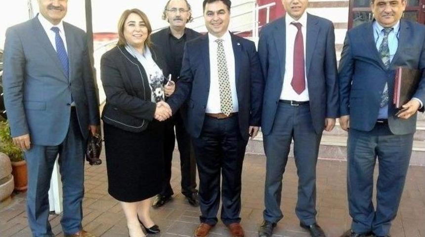 Eğitim Dostu Başkan