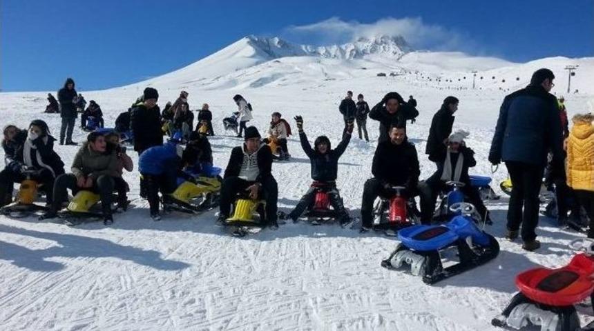 Yozgat &Ccedil;&ouml;z&uuml;m Koleji &Ouml;ğrencileri Erciyes&rsquo;te Eğlendi