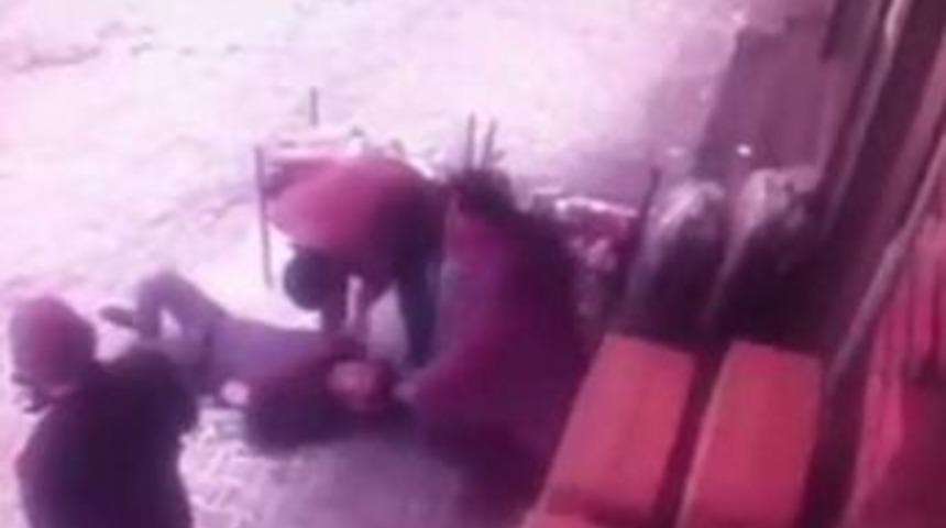 Vatandaşların Kaygan Zeminle İmtihanı