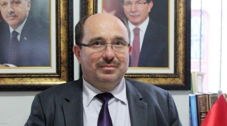 Ak Parti Fo&ccedil;a İl&ccedil;e Başkanı Sivil Toplum Kuruluşlarını Kınadı