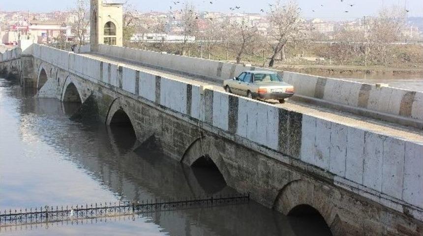 Edirne&rsquo;de Taşkın Riski Ortadan Kalktı