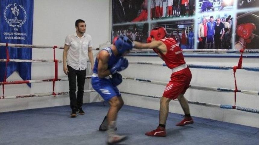 Van&rsquo;da Gen&ccedil; Erkekler Boks İl Birinciliği M&uuml;sabakaları