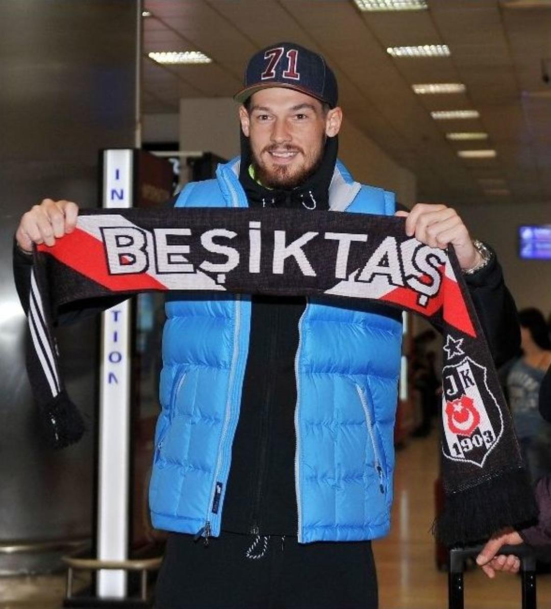 Denys Boyko İstanbul&rsquo;da