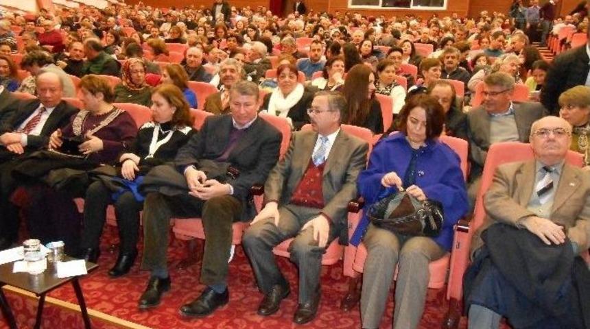 T&uuml;rk Halk M&uuml;ziği Korosunun 42&rsquo;inci Sanat Yılı Konserine Yoğun İlgi