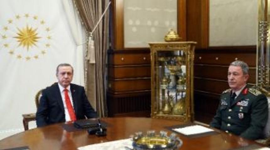 Cumhurbaşkanı Erdoğan, Genelkurmay Başkanı Akar&rsquo;ı Kabul Etti