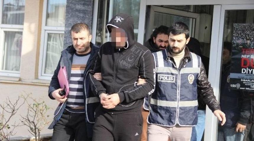 &Ccedil;alıştıkları İnşaatın Kablosunu &Ccedil;aldılar