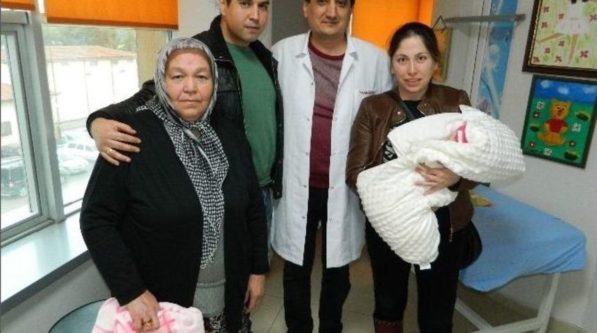 Asya Bebek Sağlığına Kavuştu